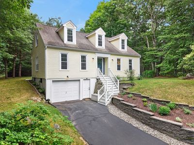 Property at 81 Moon Hill Rd, Northbridge, MA