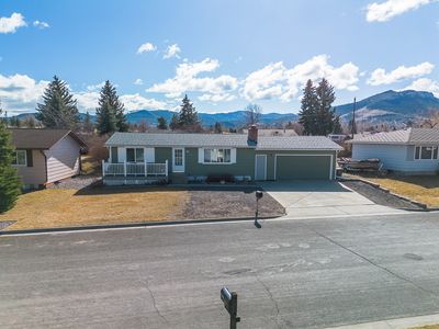 419 Russell Ln