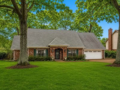 8193 Kimbrook Dr