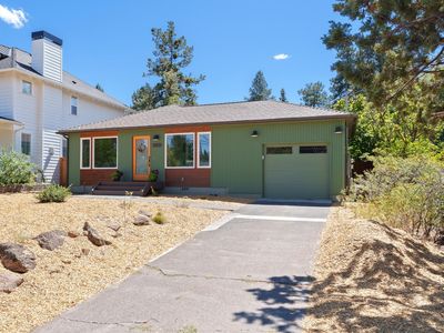 151 SW Roosevelt Ave #1 & 2