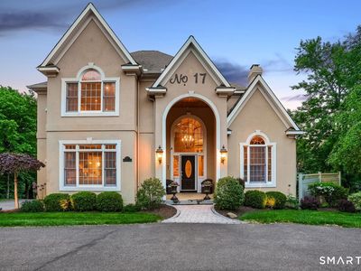 17 Meredith Lane
