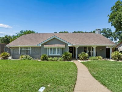 2605 Collard Rd