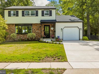 33 Gray Birch Rd