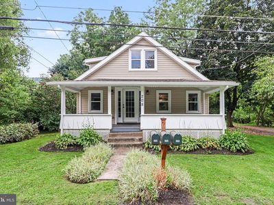 208 Pearl St