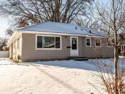 Property at 736 3rd Ave E, Shakopee, MN