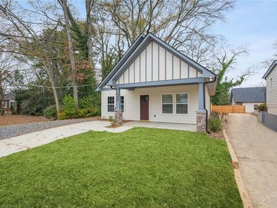 623 Hamilton E Holmes Dr NW