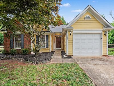 4106 Woodbury Ter NW