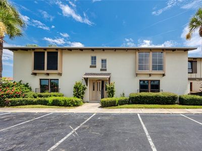 556 Plaza Seville Ct APT 106