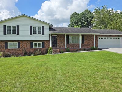 275 Middleground Way