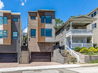 429 Stanley Ave