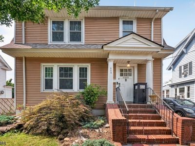 444-446 Clifton Ave