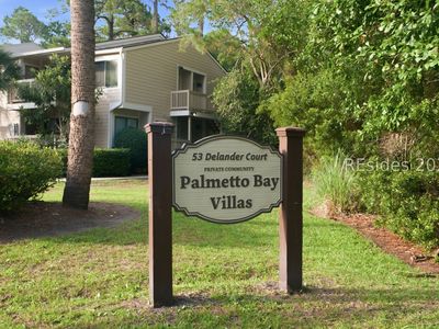 53 Delander Ct APT 24