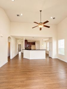 7827 Mesquite Manor Ln