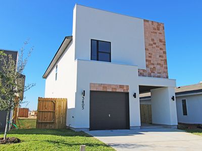 3405 Juan Novoa Dr