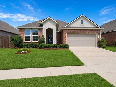 4482 Marais River Dr