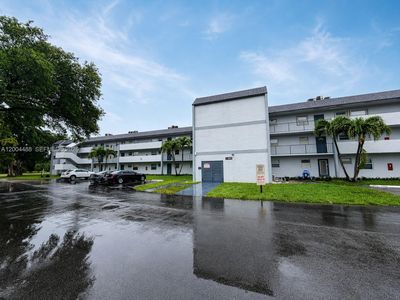 8421 Lagos De Campo Blvd APT 301T