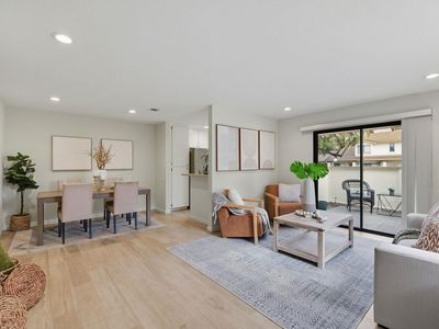 5445 Colony Green Dr