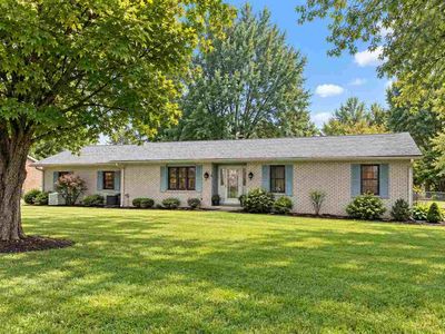 605 Colony Dr
