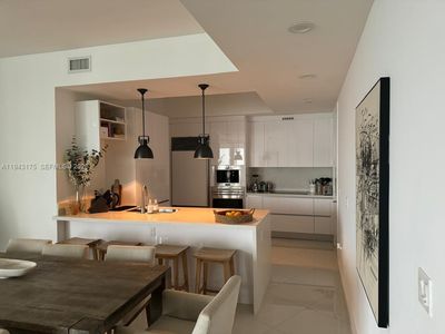 15811 Collins Ave APT 803