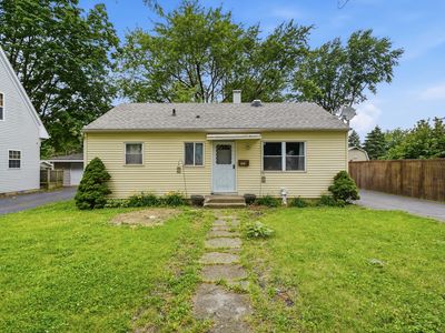 225 Park Dr