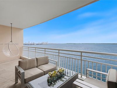 808 Brickell Key Dr APT 1106