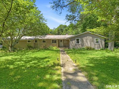 35 Woodridge Circle