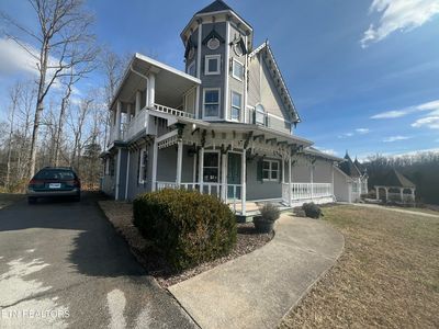 215 Cecil D Quillen Dr