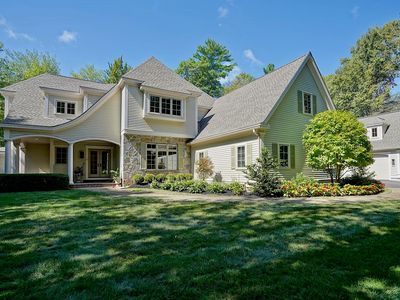 13 Squier Drive