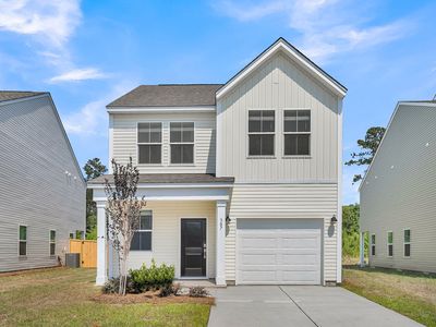 307 Clipper Ct