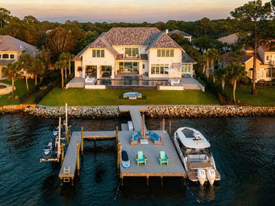 3218 Bay Estates Cir