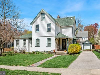 Property at 207 Chestnut Ave, Narberth, PA
