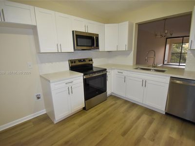 8592 W Sunrise Blvd APT 303
