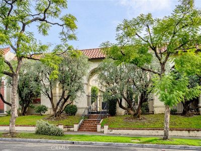 300 N Isabel St APT 10