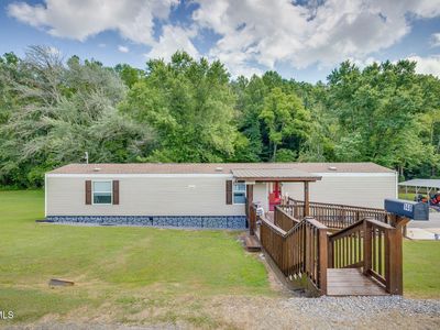 140 Country Ln