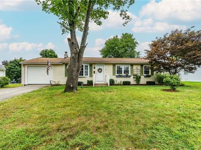 43 Topaz Rd