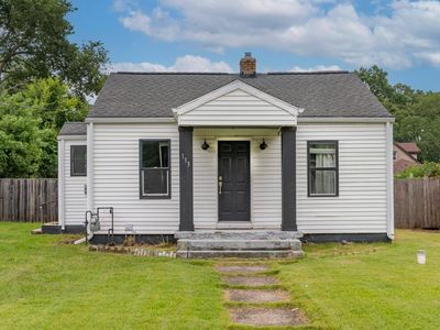 133 E Willow Dr