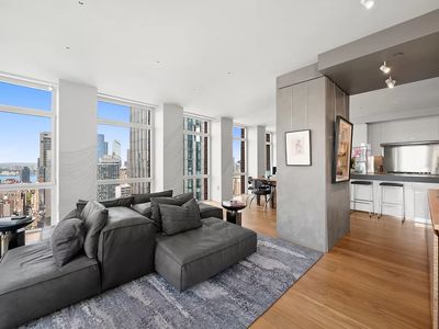 11 E 29th St APT 47A