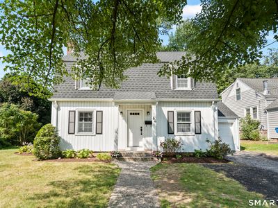 64 Fanway Avenue