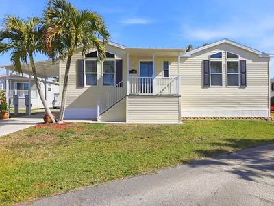 Property at 158 Nanaimo Trl, Fort Myers Beach, FL