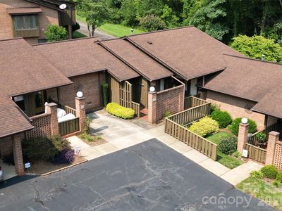 1328 Radio Rd