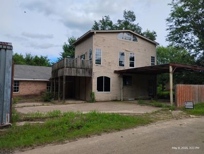 9611 Private Road 3826