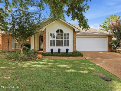 137 Villa Way