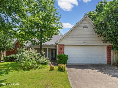 7503 Hunters Hollow Ln