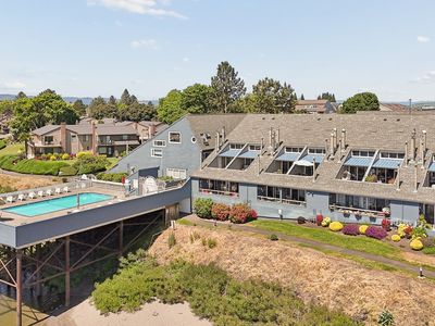 170 N Hayden Bay Dr