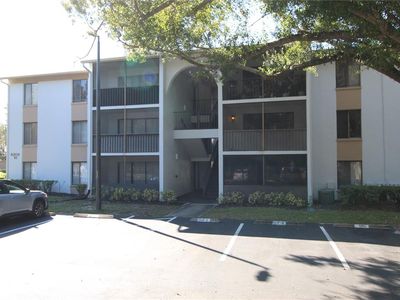 8209 Sun Spring Cir UNIT 22