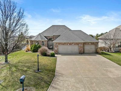 10330 Doubletree Dr S