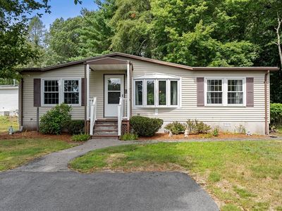 6 Cypress Cir