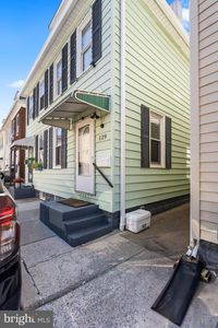 129 McComas St