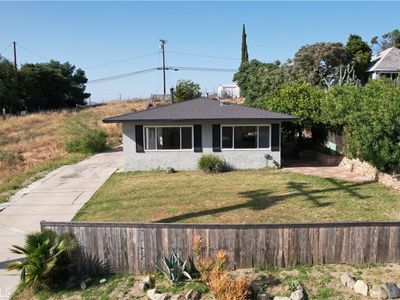 1005 W Sumner Ave
