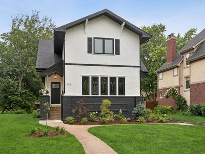 354 Lionel Rd